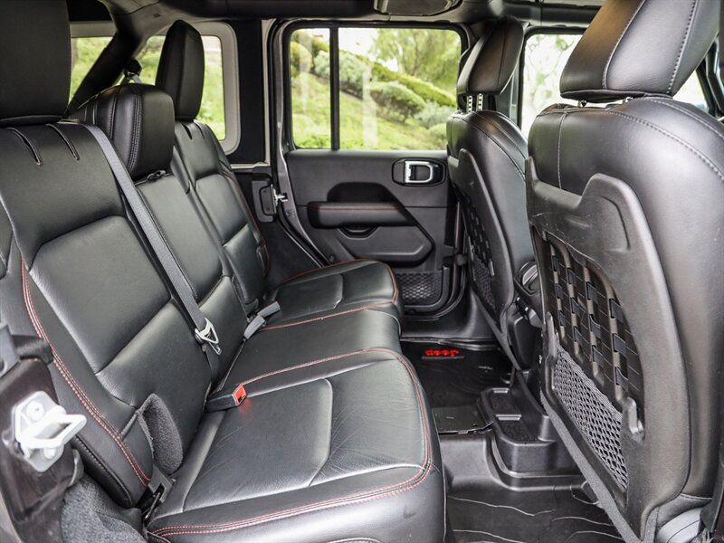 Used 2019 Jeep Wrangler Unlimited Rubicon AWD/4WD image 21