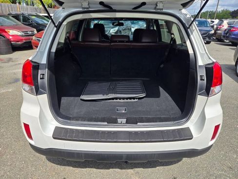 Used 2013 Subaru Outback 3.6R Limited image 11