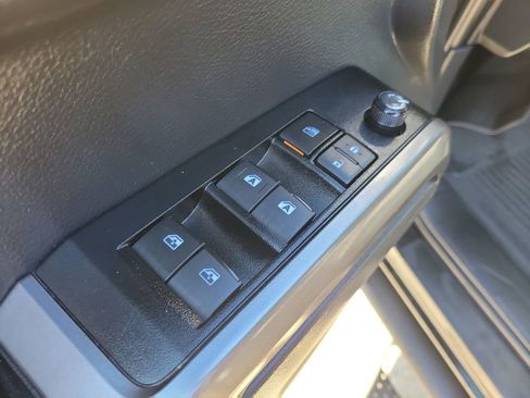 Used 2023 Toyota Tacoma SR5 image 13