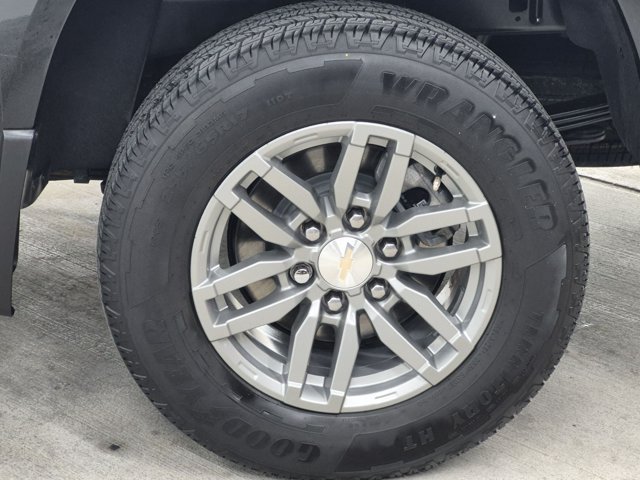 Used 2024 Chevrolet Colorado LT w/ LT Convenience Package RWD image 23