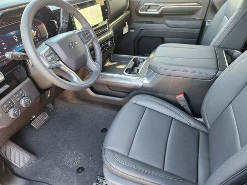 New 2026 Chevrolet Silverado 2500 LTZ w/ Trail Boss Package image 4