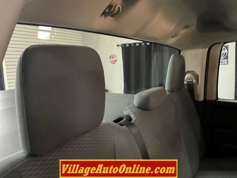 Used 2016 RAM 1500 Express AWD/4WD image 33