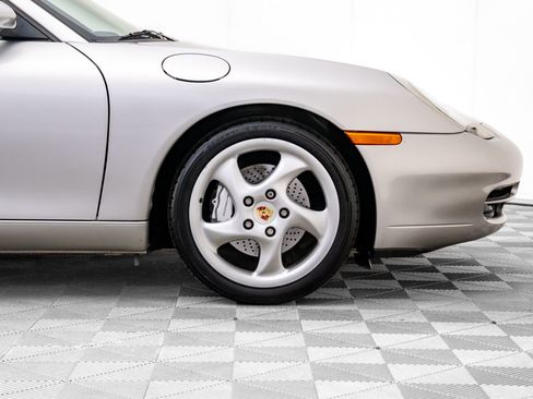 Used 2000 Porsche 911 Carrera 4 image 28