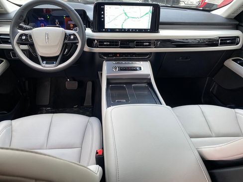 New 2026 Lincoln Aviator 2WD image 17