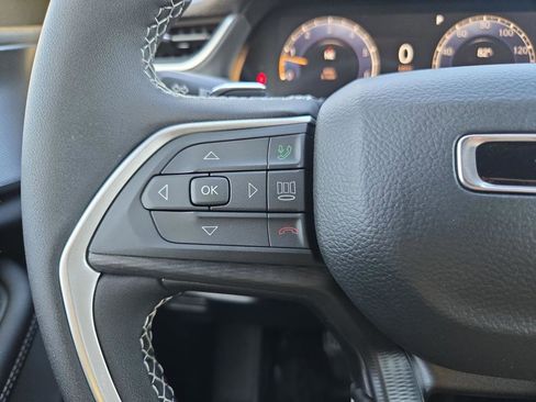 New 2025 Jeep Grand Cherokee Laredo X RWD image 23