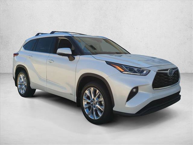 Used 2023 Toyota Highlander Limited AWD/4WD image 3