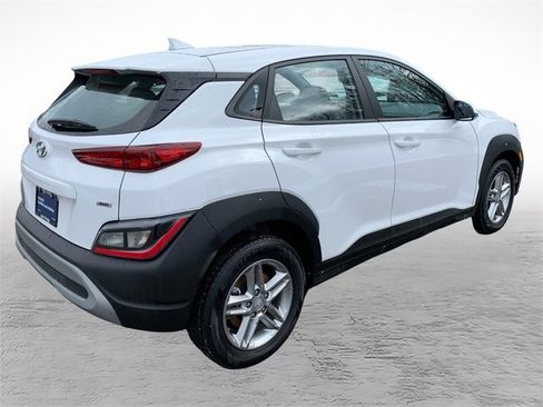 Certified 2023 Hyundai Kona SE w/ Cargo Package image 3