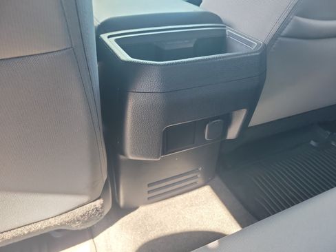 Used 2025 Toyota Tacoma SR5 RWD image 12