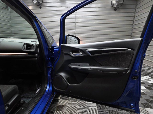 Used 2017 Honda Fit EX image 30