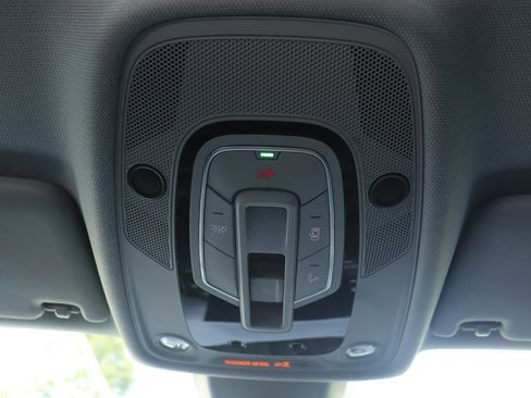 Used 2020 Audi A4 2.0T Premium w/ Convenience Package image 21