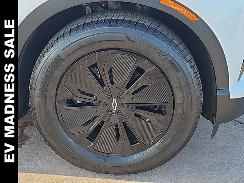 New 2025 Chevrolet Blazer EV LT w/ Midnight/Sport Edition image 39