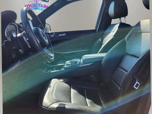 Used 2018 Mercedes-Benz GLS 550 4MATIC image 12