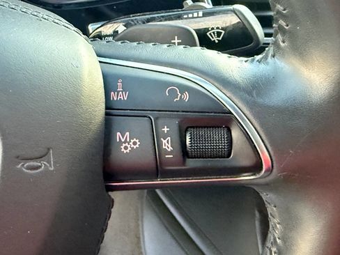 Used 2015 Audi A8 L 3.0T w/ Premium Package image 33