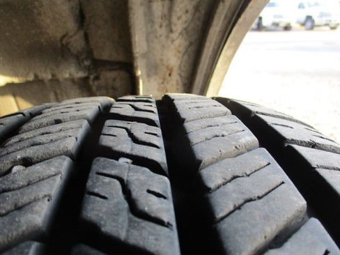 Used 2023 Ford Transit 350 XLT image 25