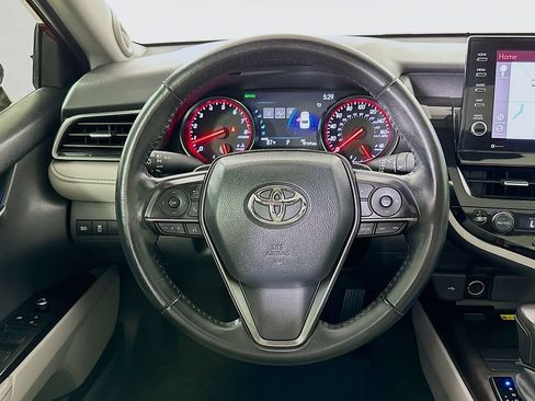 Used 2022 Toyota Camry XSE w/ Navigation Package FWD image 18