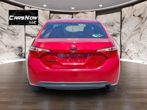Used 2017 Toyota Corolla LE FWD image 5