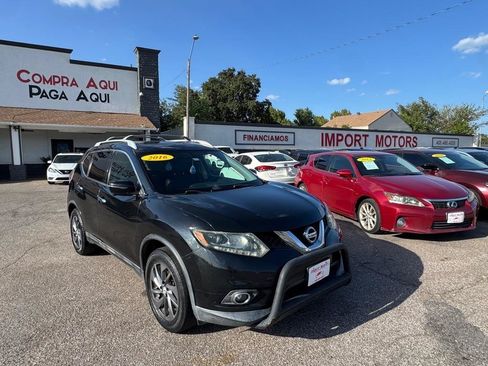 Used 2016 Nissan Rogue SL w/ SL Premium Package FWD image 3