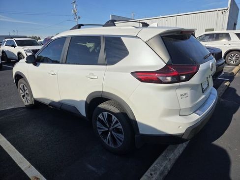 Certified 2025 Nissan Rogue SV w/ SV Premium Package image 8