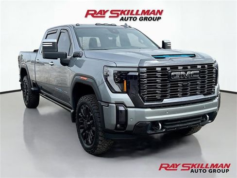 Used 2024 GMC Sierra 2500 Denali Ultimate w/ Max Trailering Package image 1