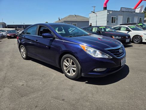 Used 2013 Hyundai Sonata GLS w/ Popular Equipment Pkg FWD image 4