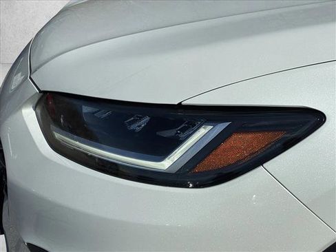 Used 2026 Honda HR-V LX image 10