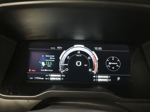 Used 2024 Toyota Tundra Limited image 15