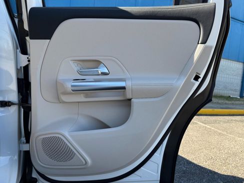 Used 2024 Mercedes-Benz GLA 250 image 22