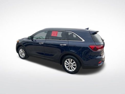 Certified 2019 Kia Sorento LX w/ LX Convenience Package image 48