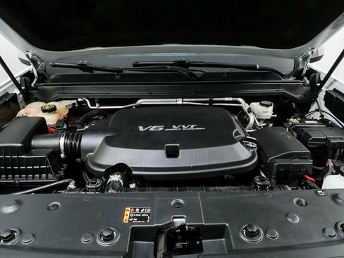 Used 2018 GMC Canyon Denali image 33