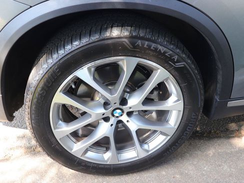 Used 2024 BMW X5 sDrive40i w/ Premium Package RWD image 47