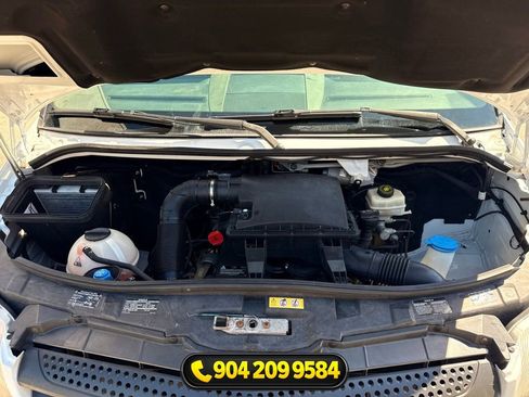 Used 2016 Mercedes-Benz Sprinter 2500 image 30