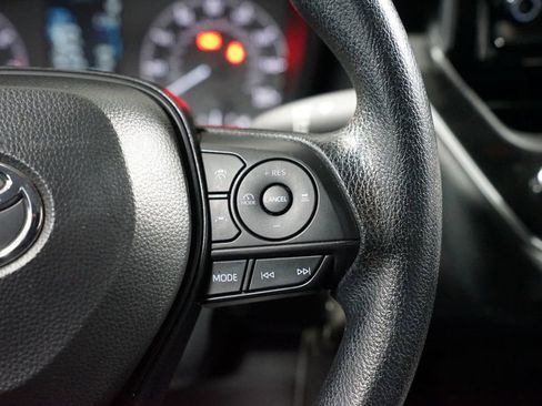 Certified 2025 Toyota Corolla LE image 13