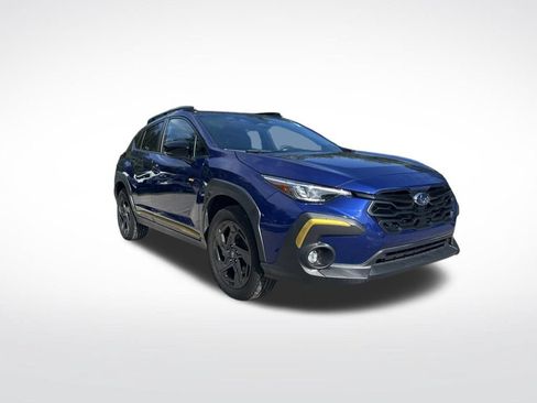 Used 2024 Subaru Crosstrek 2.5i Sport AWD/4WD image 2