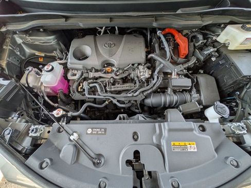 Used 2026 Toyota Sienna Limited AWD/4WD image 25