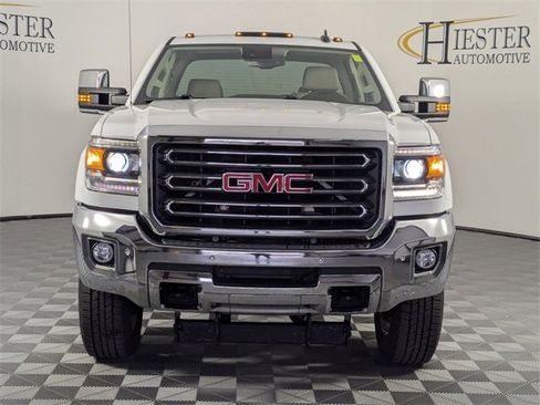 Used 2017 GMC Sierra 2500 SLT w/ Driver Alert Package image 3