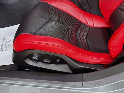 Used 2022 Chevrolet Corvette Stingray Preferred Conv w/ Battery Protection Package image 19