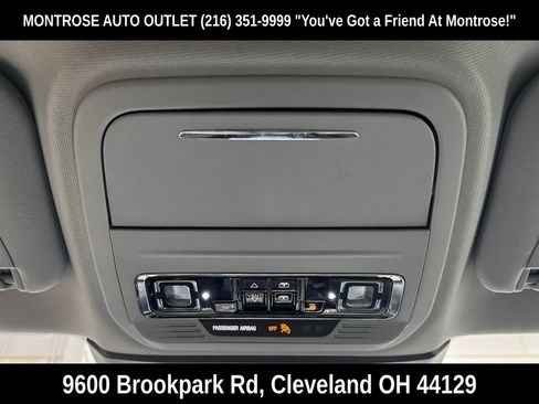 Used 2022 Lincoln Corsair AWD w/ Premium Package image 27