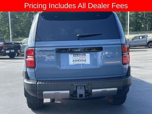 Used 2025 Toyota Land Cruiser w/ Premium Package AWD/4WD image 4