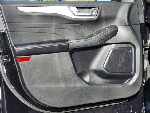 Used 2022 Ford Escape SEL image 23