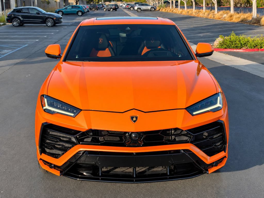 Used 2021 Lamborghini Urus AWD/4WD image 8