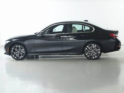 Used 2026 BMW 330i xDrive Sedan w/ Premium Package AWD/4WD image 39