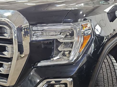 Used 2022 GMC Sierra 1500 SLT w/ SLT Premium Plus Package image 37