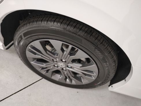 New 2026 Honda Odyssey Touring image 15