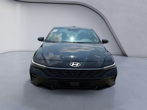 New 2026 Hyundai Elantra SEL Sport Premium FWD image 8