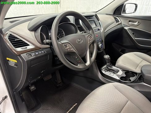 Used 2018 Hyundai Santa Fe Sport FWD image 3