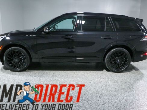 Used 2023 Lincoln Aviator Reserve w/ Jet Package AWD/4WD image 10