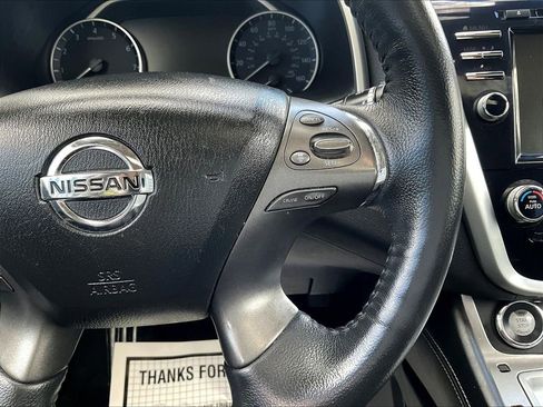Used 2020 Nissan Murano SL w/ Moonroof Package AWD/4WD image 12