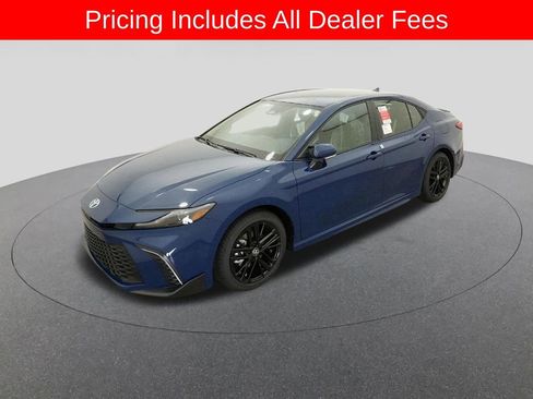 New 2026 Toyota Camry SE FWD image 1