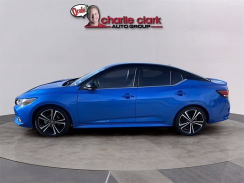 Used 2023 Nissan Sentra SR image 3