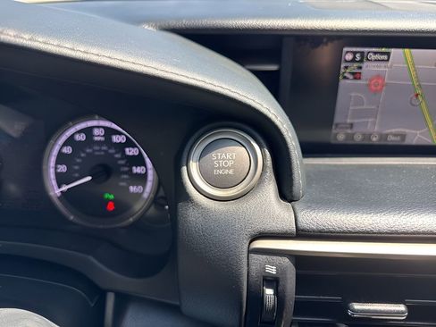 Used 2015 Lexus RC 350 w/ Luxury Package RWD image 25